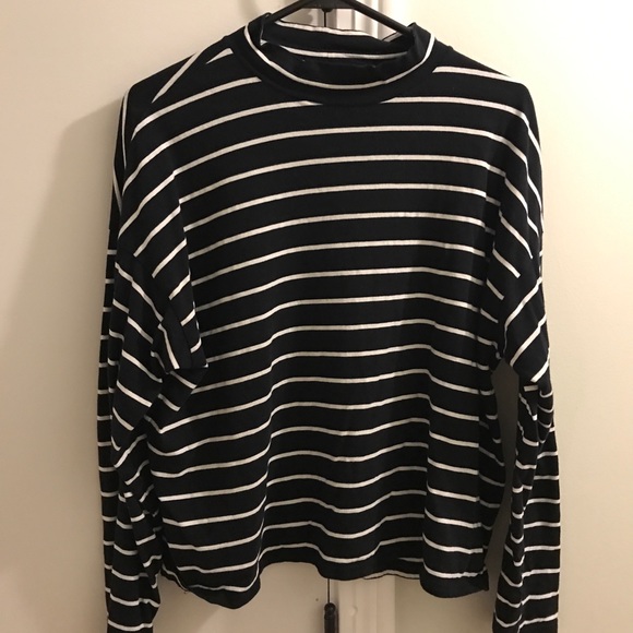 Everlane Tops - Everlane Large Square Mock Neck Tee